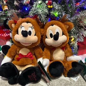Disney Mickey Mouse And Minnie Mouse 2025 Holiday Reindeer Plush 15” NWT